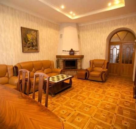 Flat in the city center Apartamento Odesa Exterior foto
