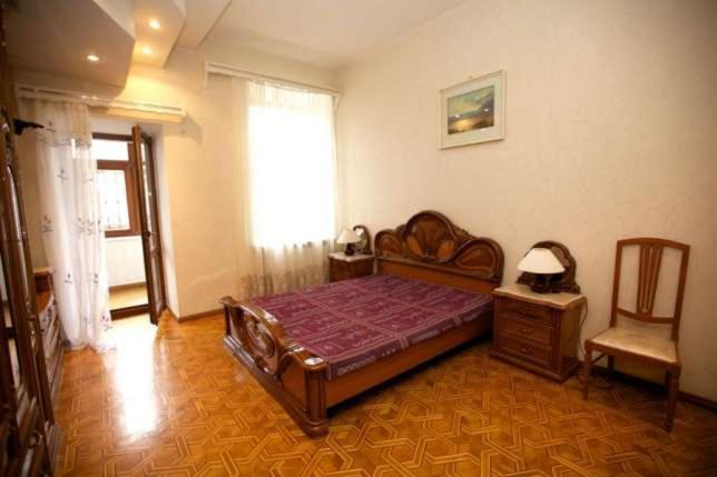 Flat in the city center Apartamento Odesa Exterior foto